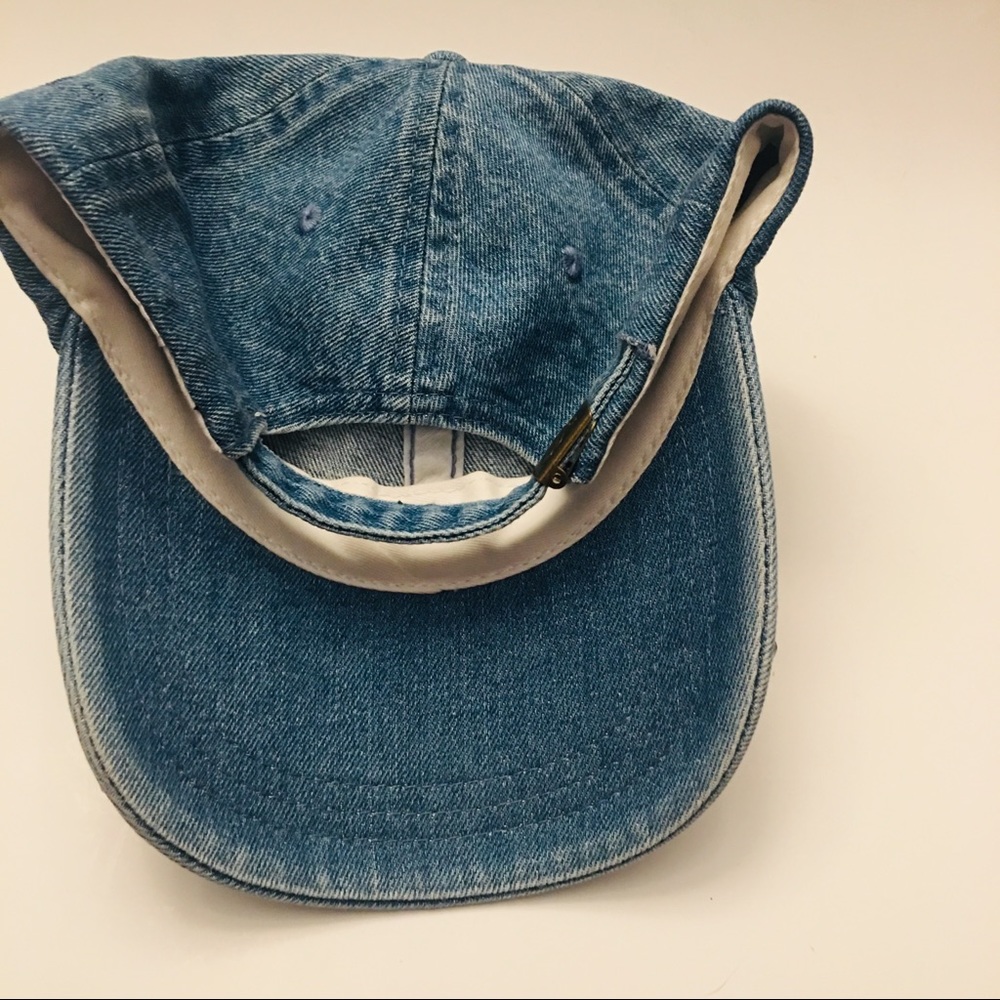 Baseball Cap - Picture 5 of 8